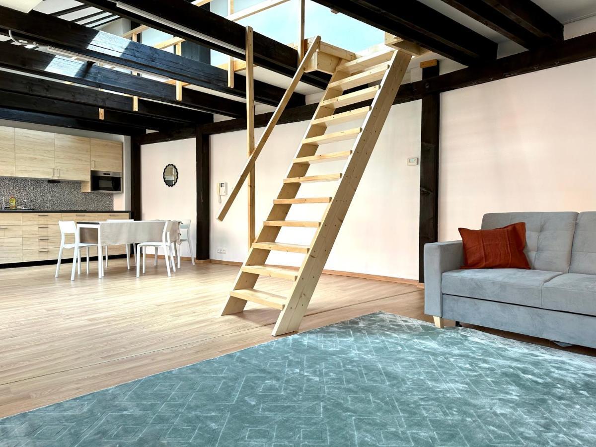 Michalska Residences Bratislava Esterno foto